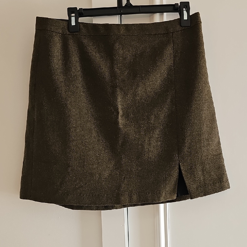 Banana Republic Wool Blend Olive Skirt Size 10 Brand New W/ Tags